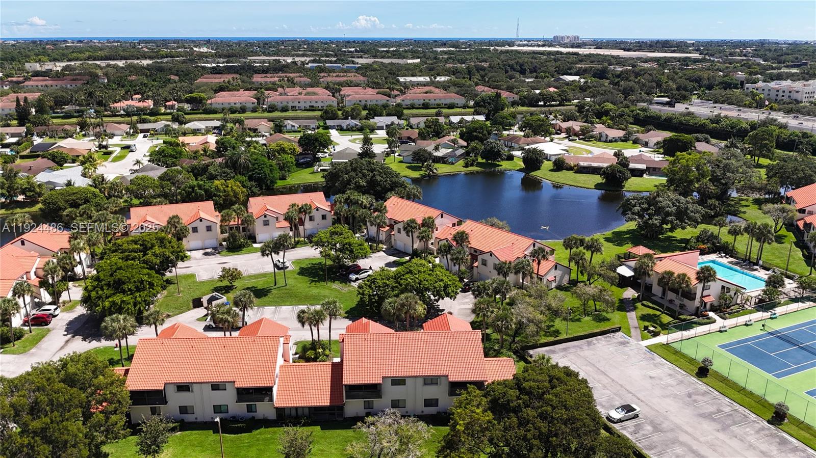 SOUTH LAKE CONDO - Residential Lease