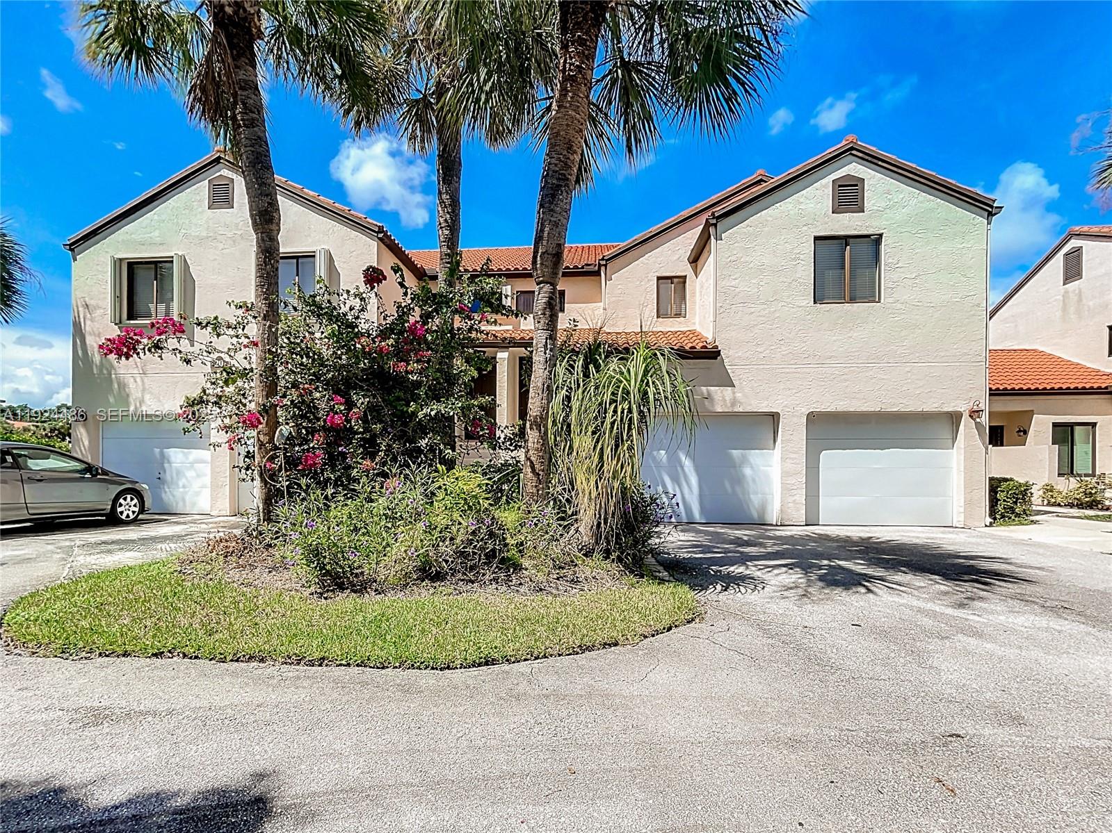 SOUTH LAKE CONDO - Residential Lease