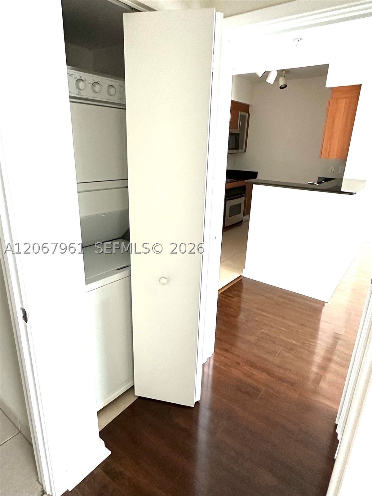 335 S Biscayne Blvd 1802