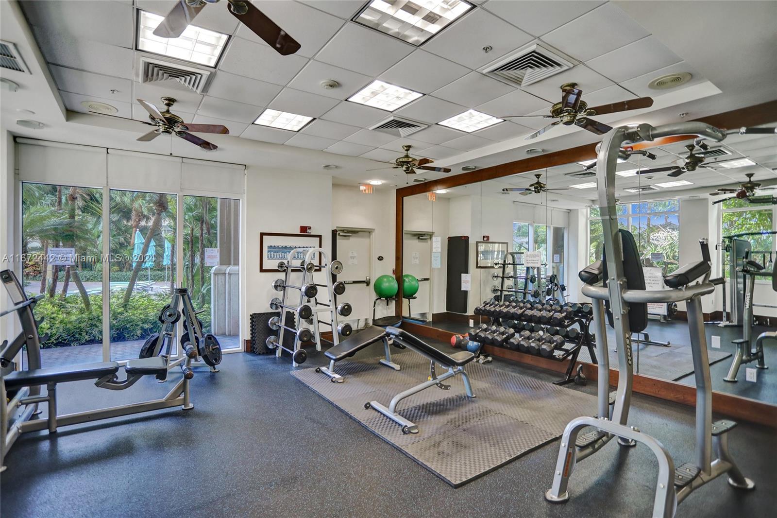 TURNBERRY ON THE GREEN CO - Residential