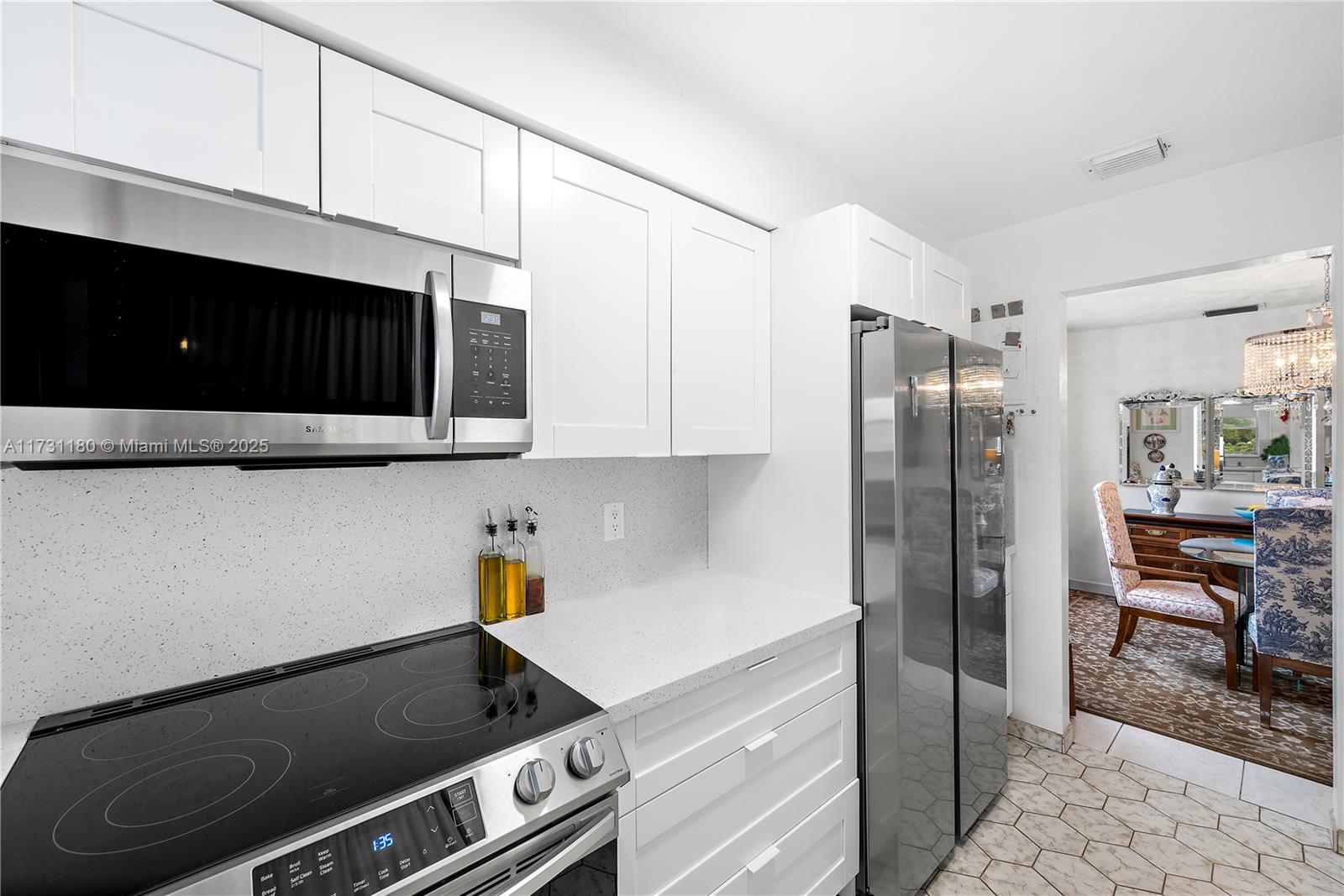 160 NE 8th Ave 9B
