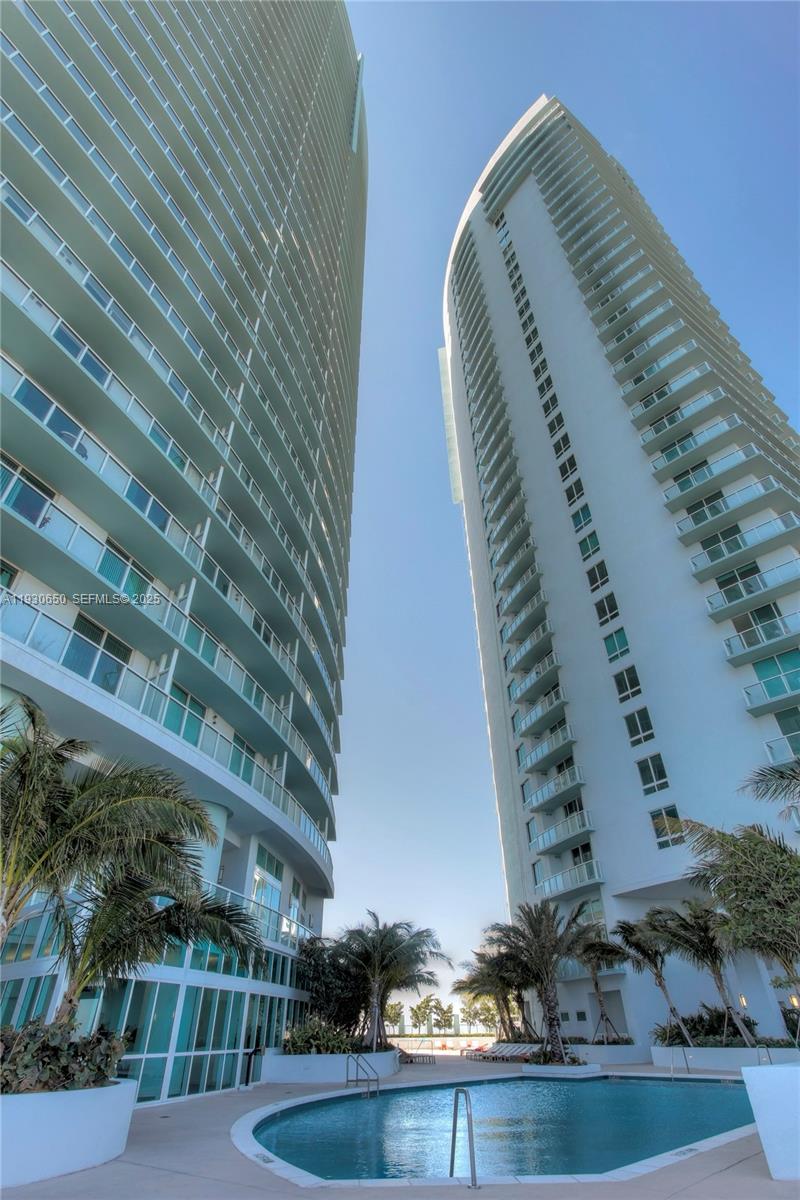 QUANTUM ON THE BAY CONDO - Residential Lease