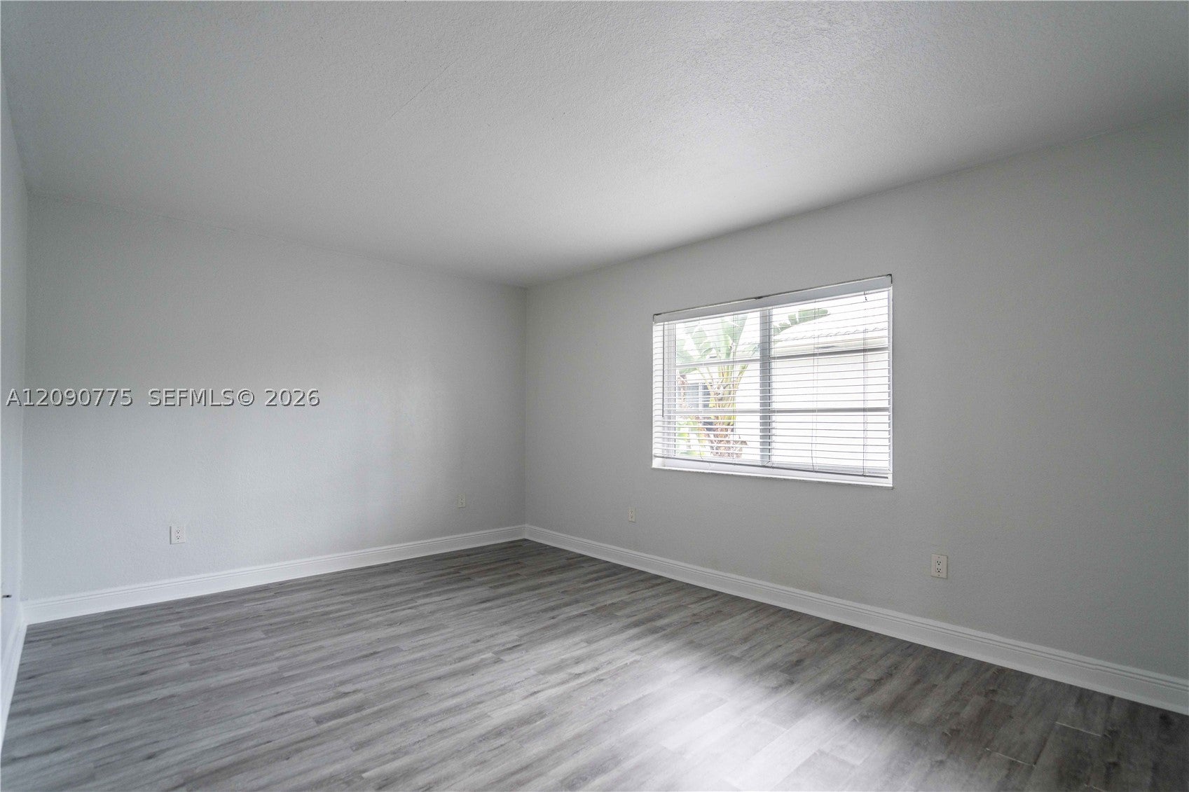 1007 Bay Dr 203