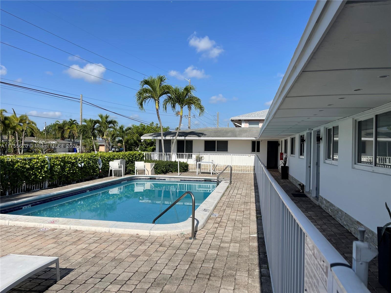 231 SW 15th St 1-8
