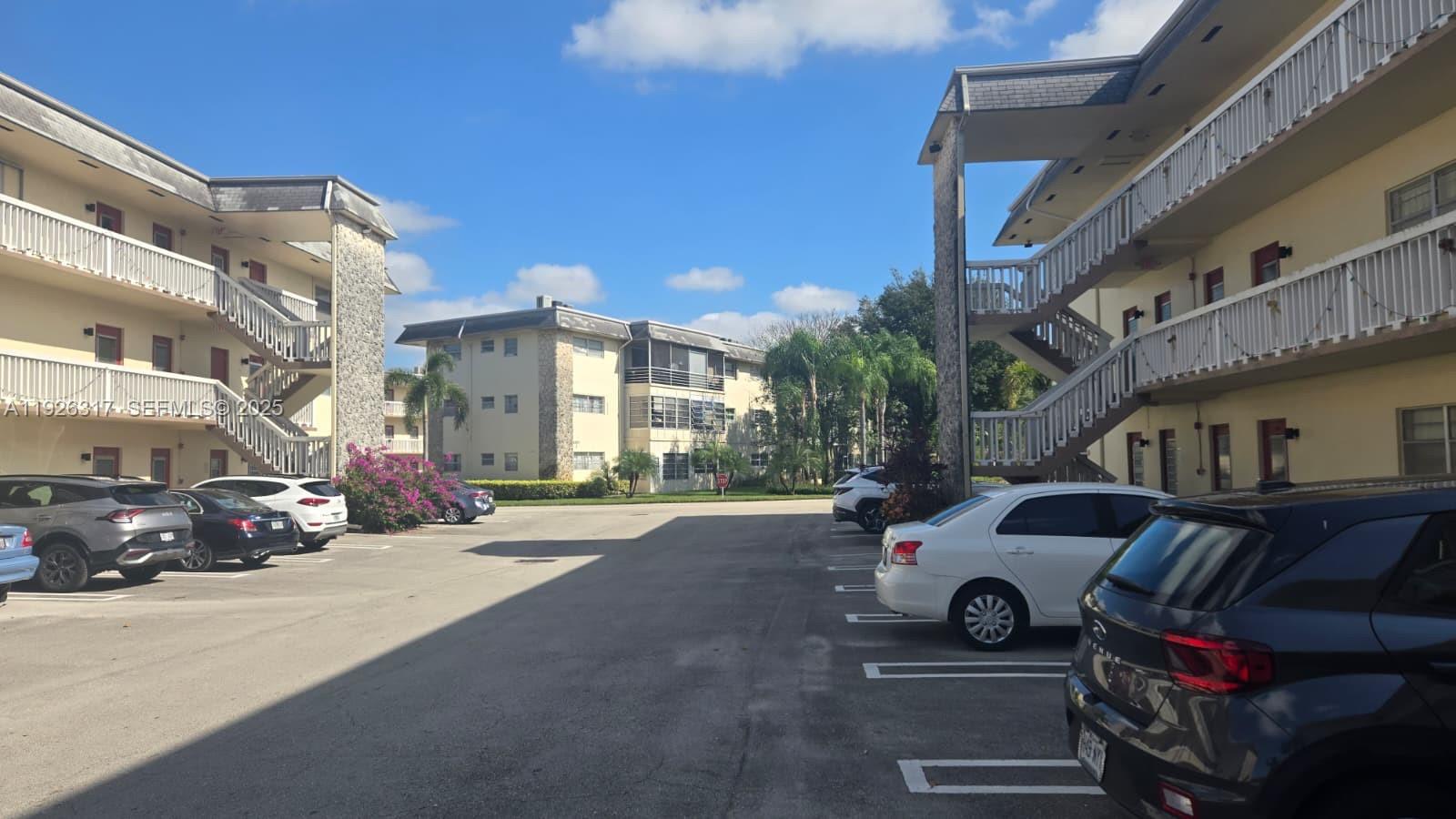 4441 NW 16th St J108