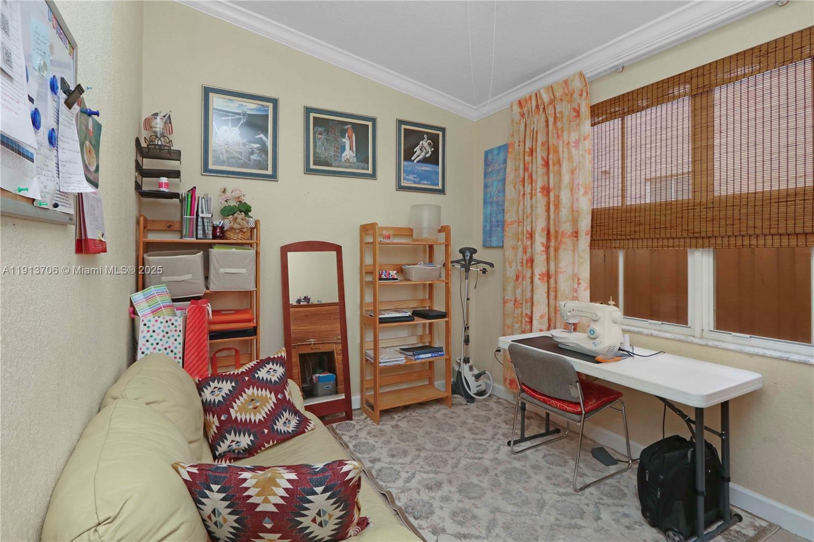 A B AT TAMIAMI TRAIL PHAS - Residential