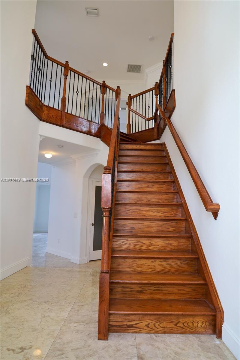 RIVENDELL - Residential