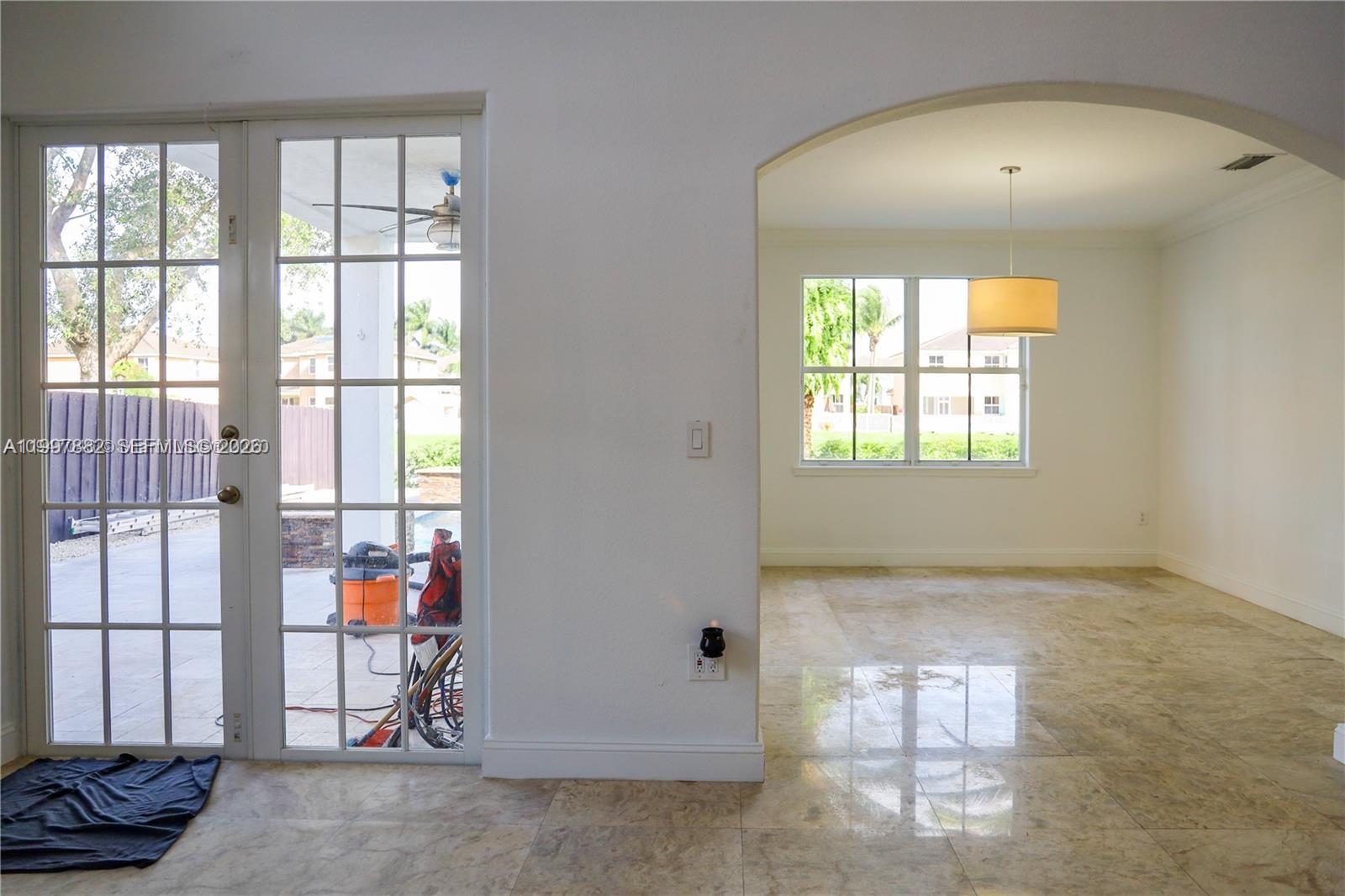 RIVENDELL - Residential