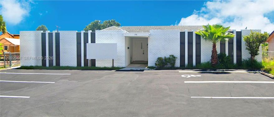 This 4,691 +/- SQFT FREESTANDING office space is the ideal business location in Fort Pierce! This space caters to a diverse range of businesses including medical, insurance, counseling services, and government agencies. Conveniently located just minutes away from the intracoastal and Downtown Fort Pierce, the building offers an impressive layout with a total of 20 private offices (6 have sinks) featuring exterior doors, 5 bathrooms, 2 reception areas, and 1 kitchen. Embrace the possibilities and seize the opportunity for success in this space. Also available for lease.
