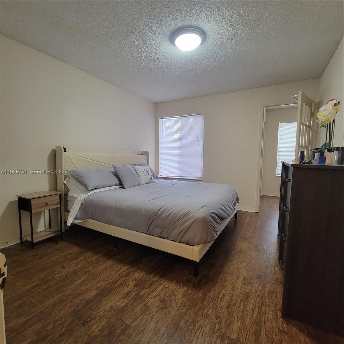 ISLES AT LAGO MAR CONDO - Residential Lease