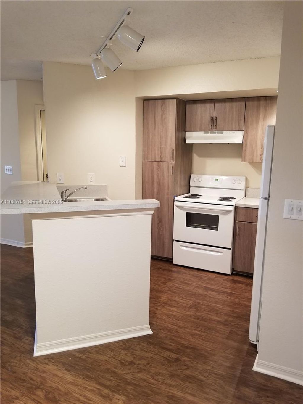 Photo of 12400 Vista Isles Dr #1414, Sunrise, FL 33325 (MLS # A11926751)