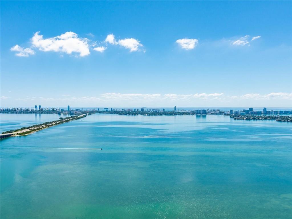 Rental Property at 480 Ne 31st St 3004, Miami, Broward County, Florida - Bedrooms: 2 
Bathrooms: 3  - $5,600 MO.