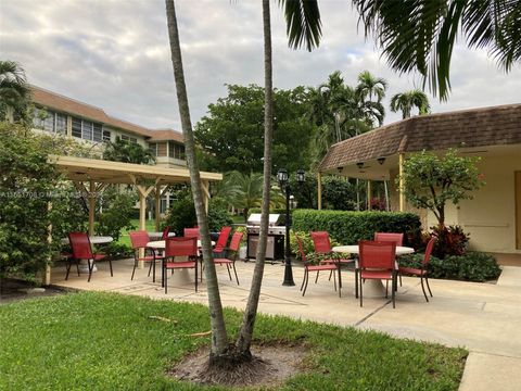 A home in Lauderdale Lakes