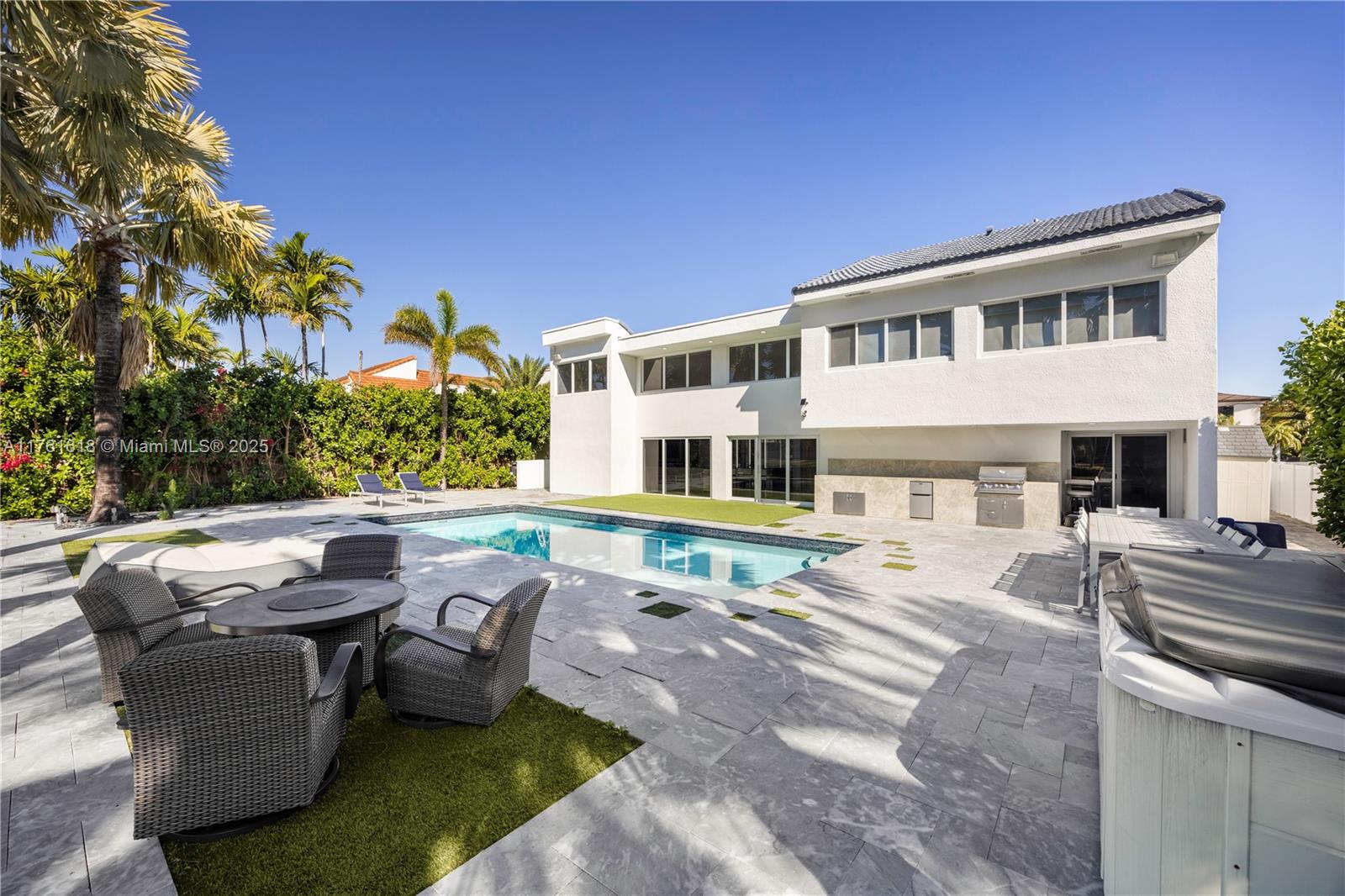 GOLDEN ISLES ESTATES - Residential
