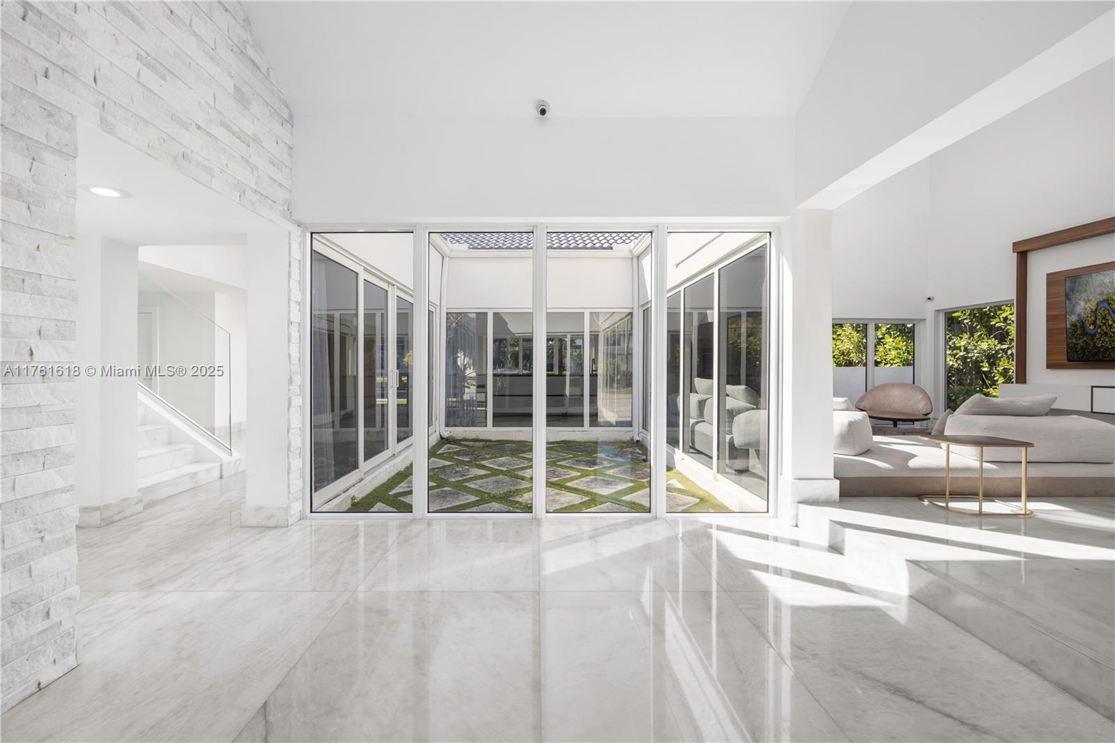GOLDEN ISLES ESTATES - Residential