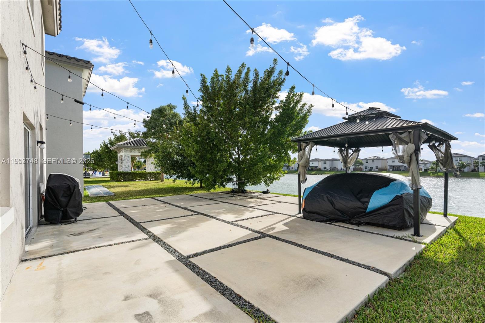 The Riviera - Residential