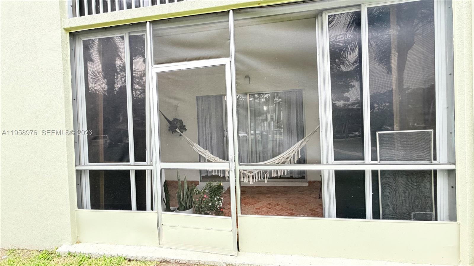 HAWTHORNE - Residential