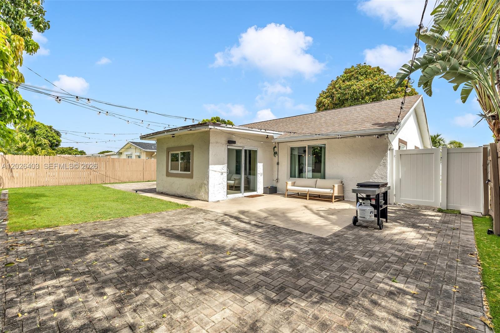 WEST DEERFIELD BEACH - Residential