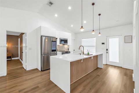 Tiny photo for 3260 SW 2nd Ct, Deerfield Beach, FL 33442 (MLS # A12026403)