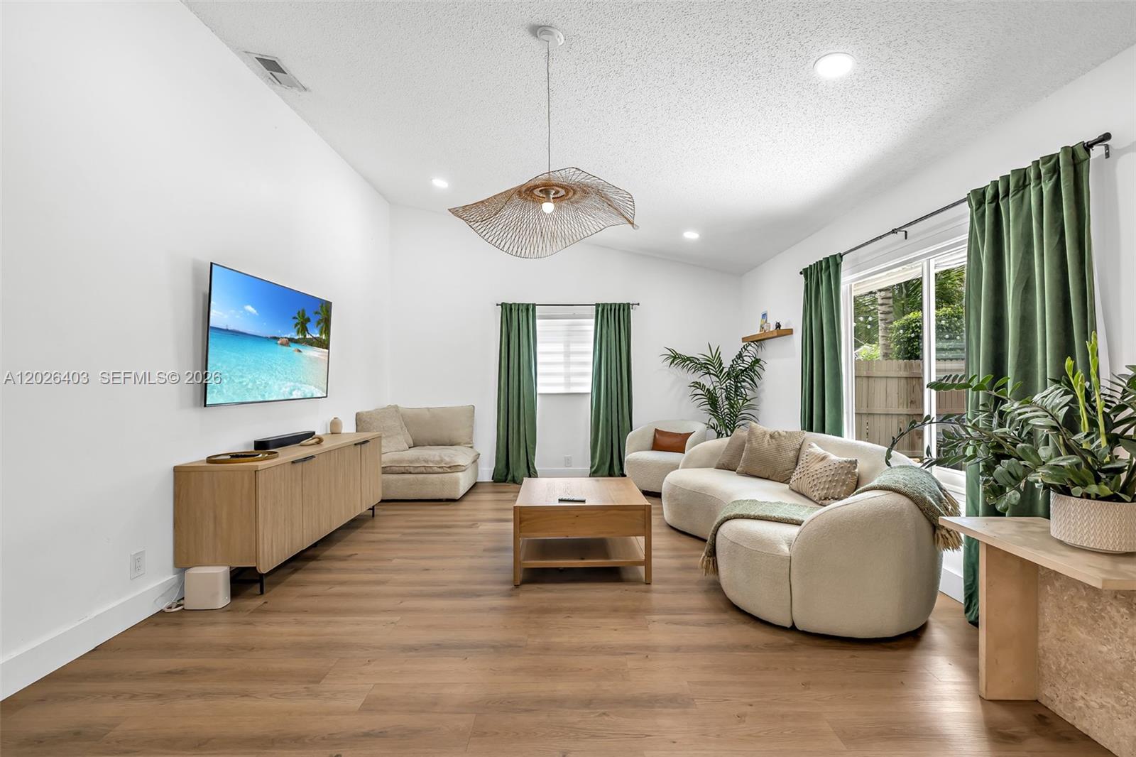 WEST DEERFIELD BEACH - Residential