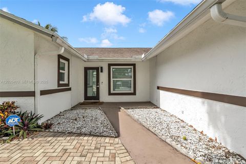 Tiny photo for 3260 SW 2nd Ct, Deerfield Beach, FL 33442 (MLS # A12026403)