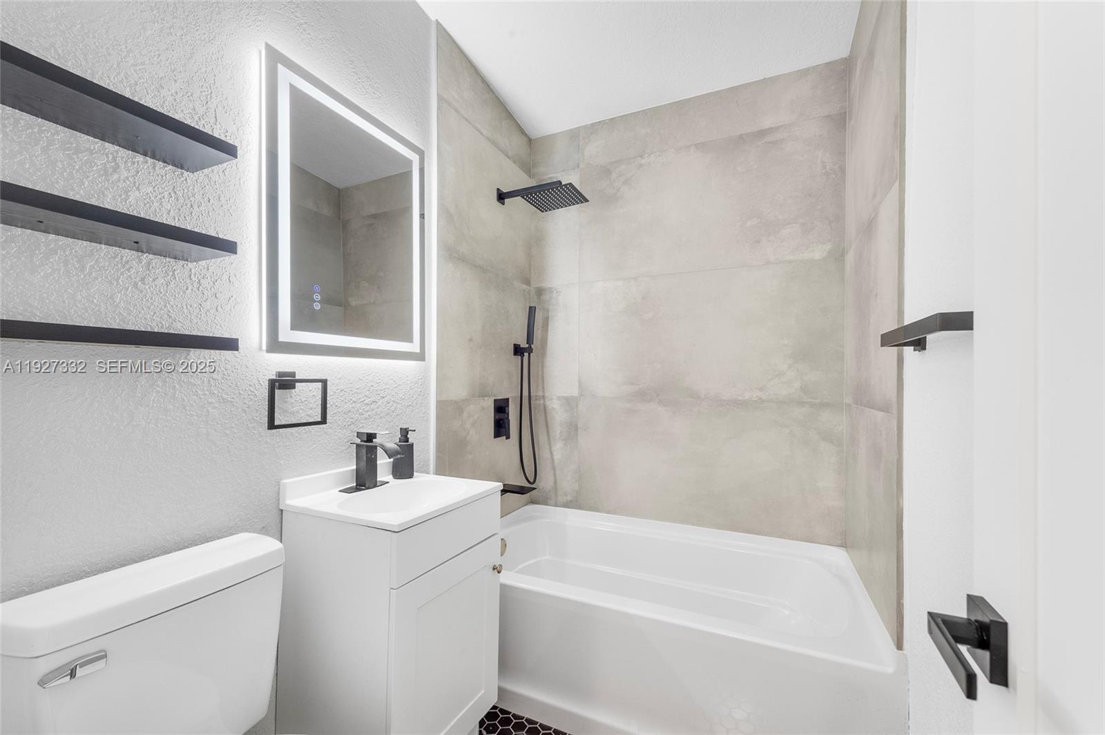 RIVERA MANOR - Residential Lease