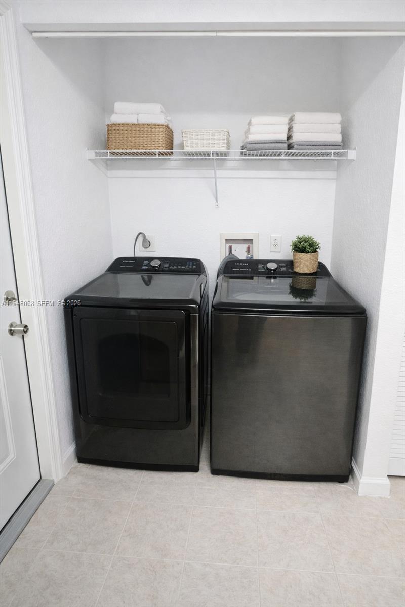 LEONARD C FREEMAN SUBDIVI - Residential