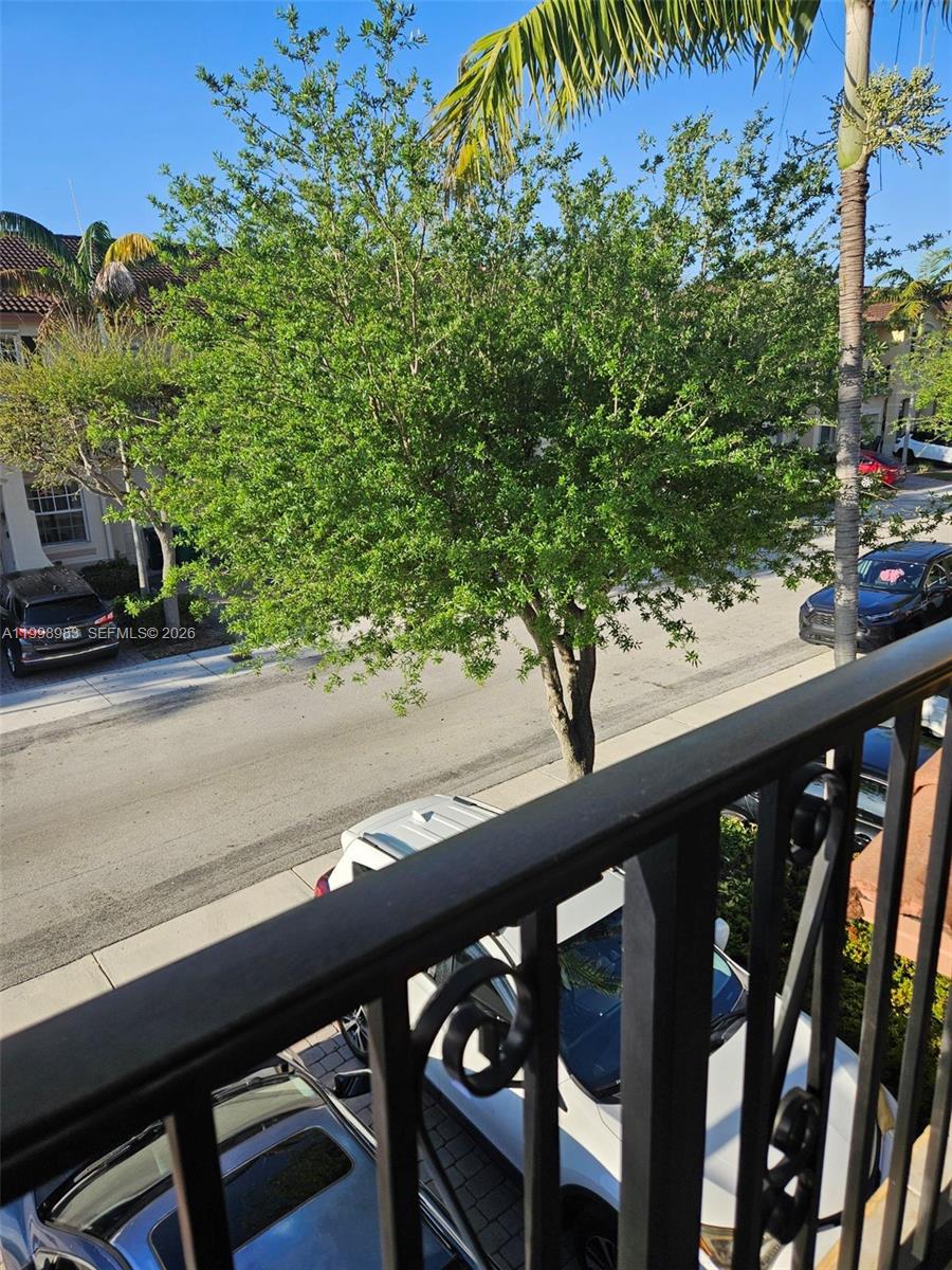 TUSCANY VILLAS WEST - Residential Lease