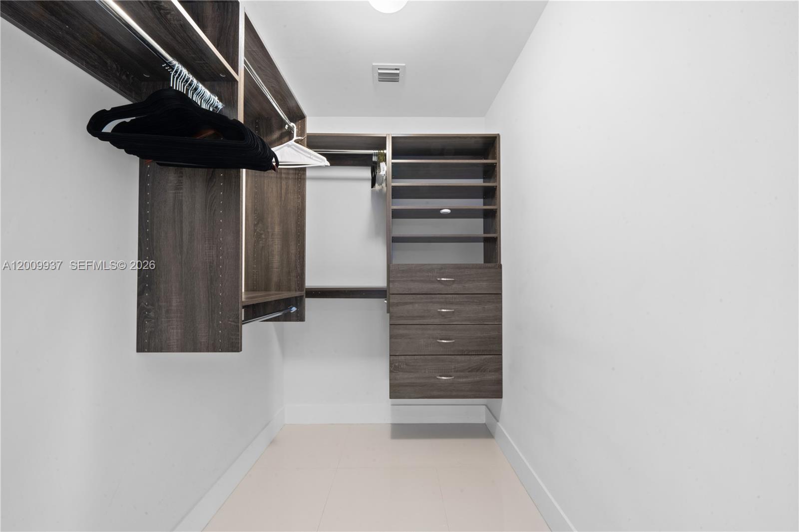 AVENTURA PARKSQUARE RESID - Residential