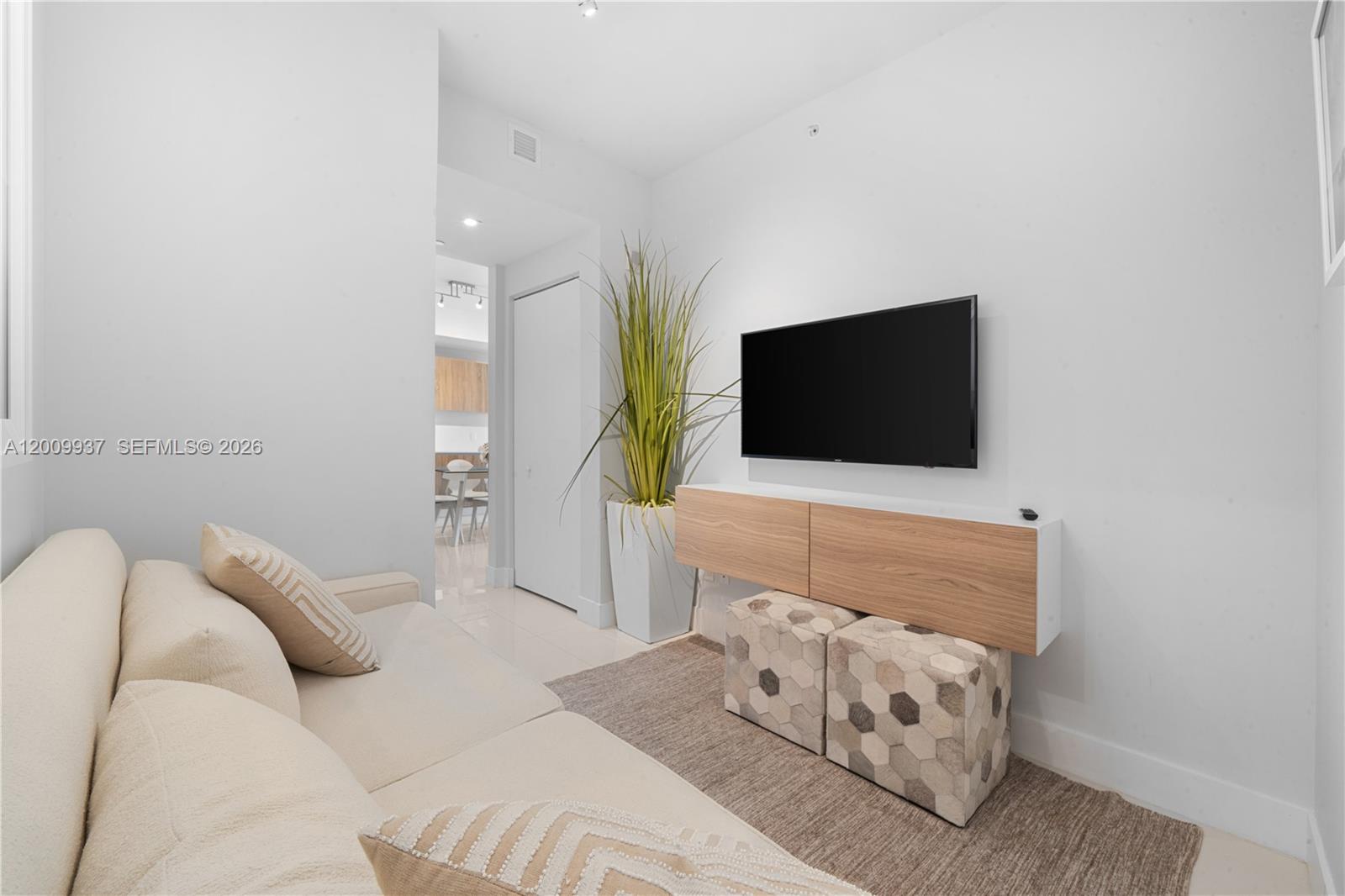 AVENTURA PARKSQUARE RESID - Residential