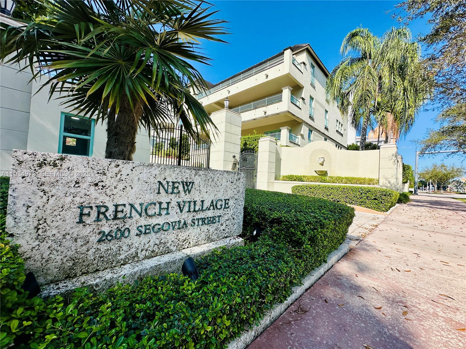 2600 Segovia St 701