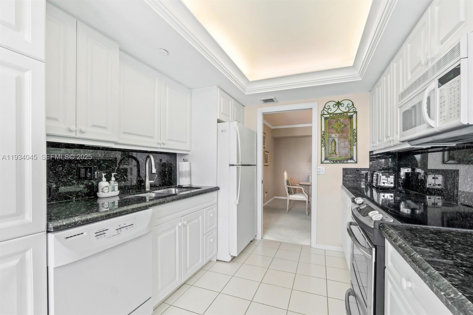 BRIGADOON CONDO - Residential