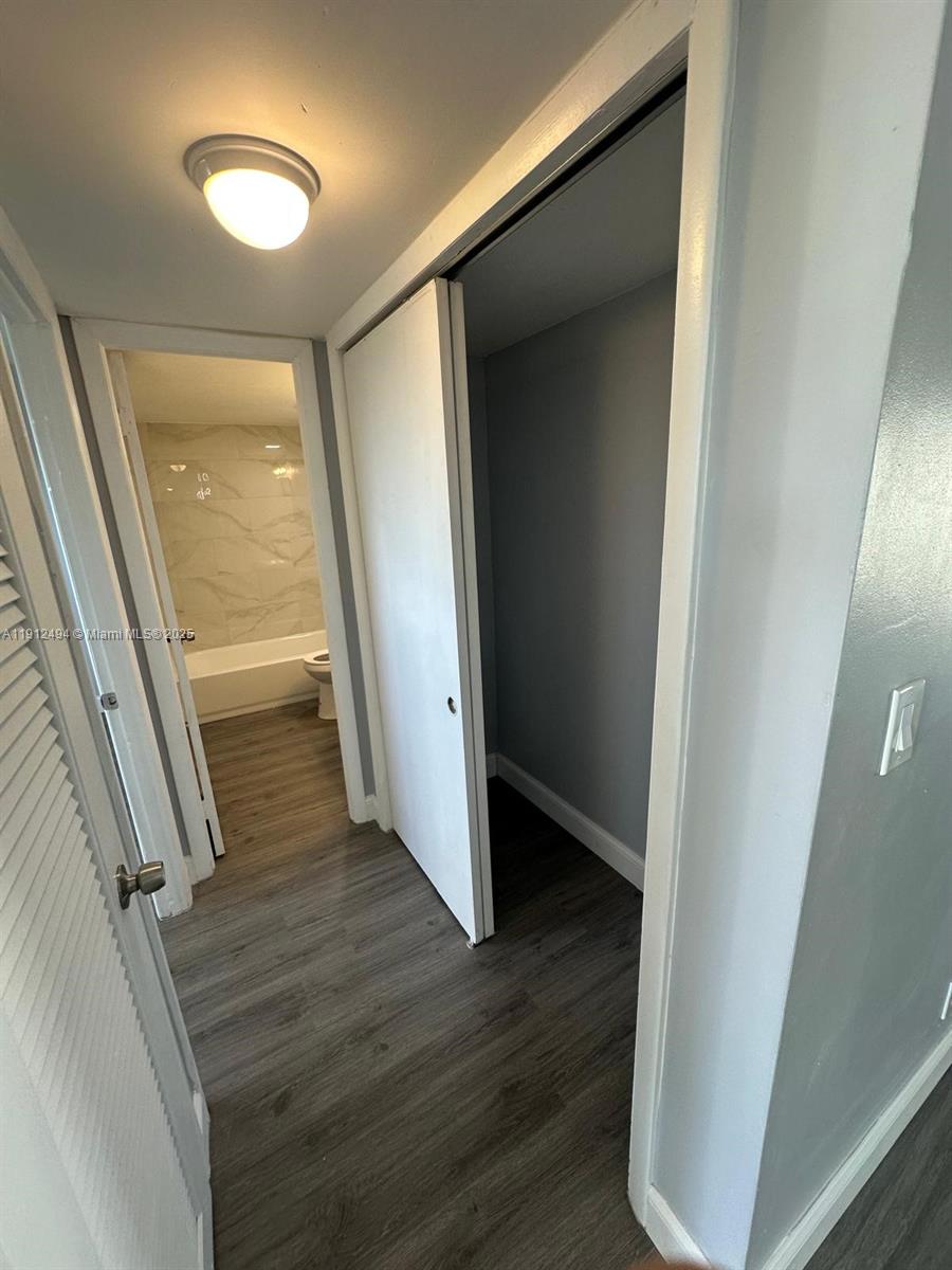 PARKSIDE TOWERS CONDO - Residential