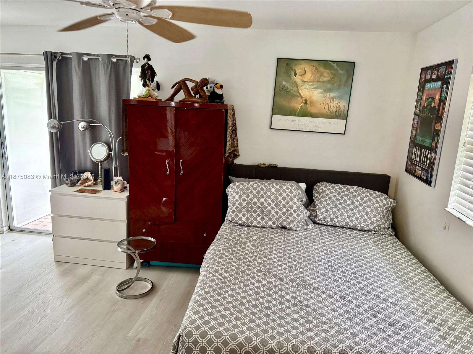 KINGS POINT MONACO CONDOS - Residential