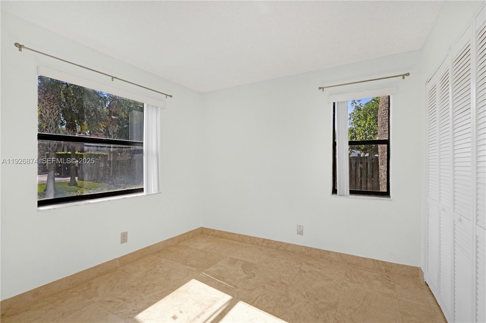 WATERSIDE VILLAGE THREE C - Residential