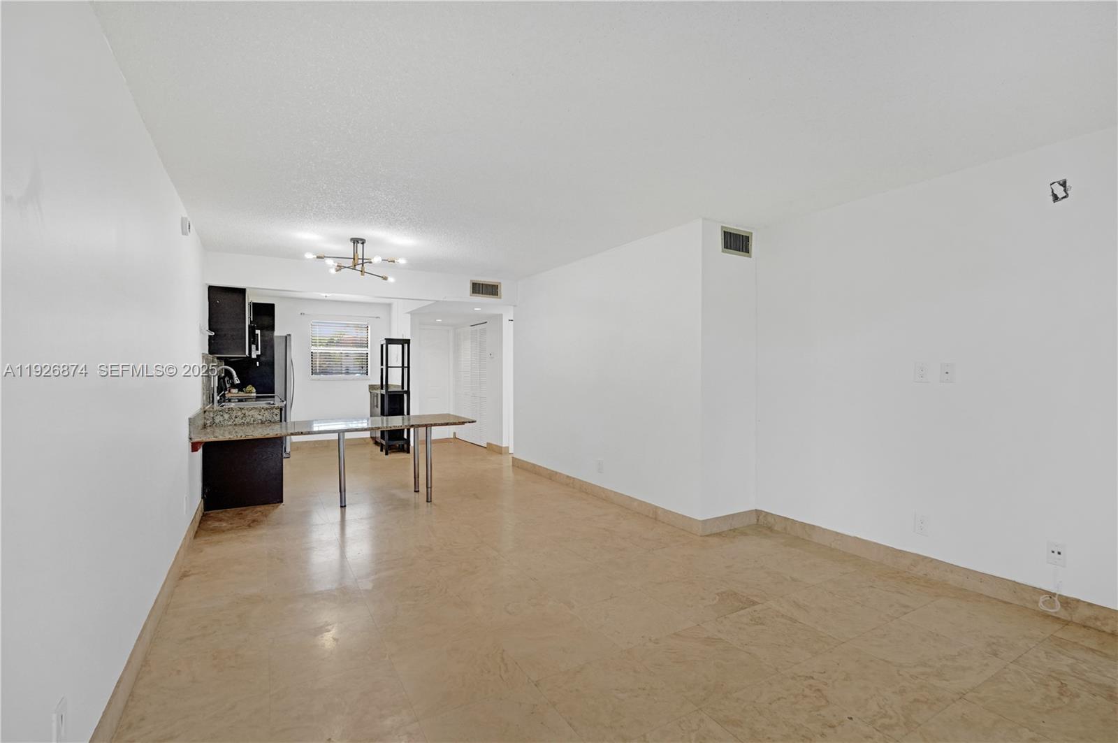 WATERSIDE VILLAGE THREE C - Residential