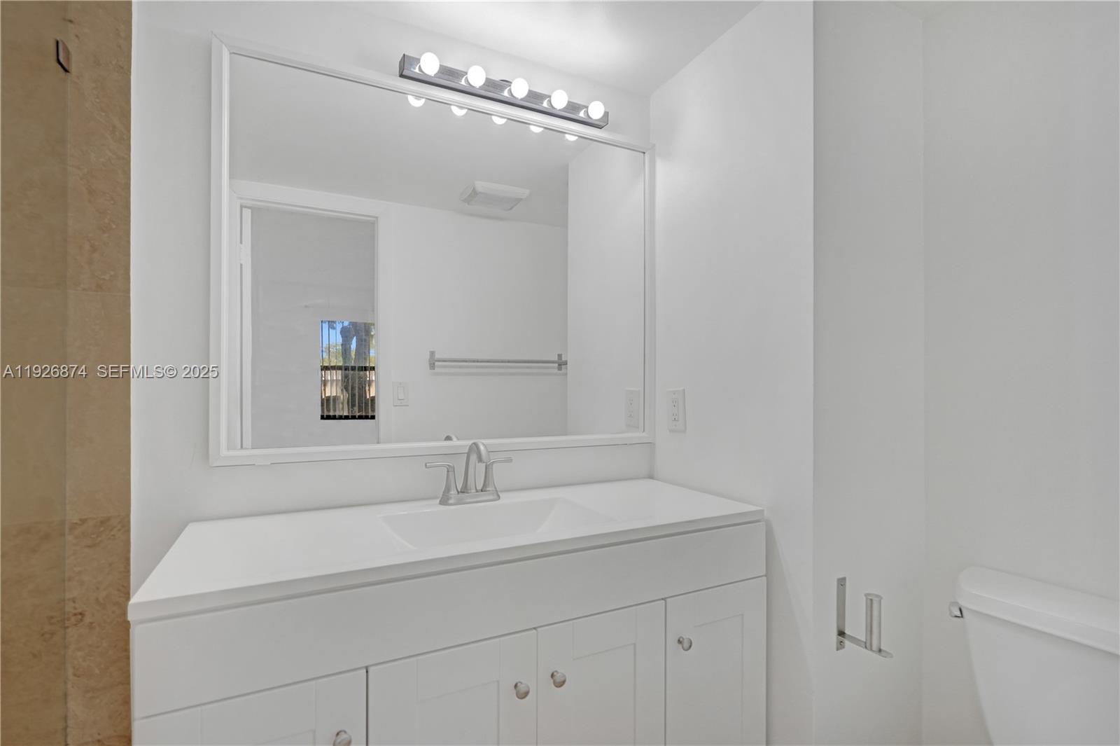 WATERSIDE VILLAGE THREE C - Residential