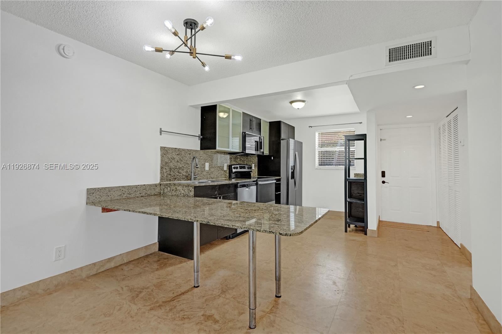 WATERSIDE VILLAGE THREE C - Residential