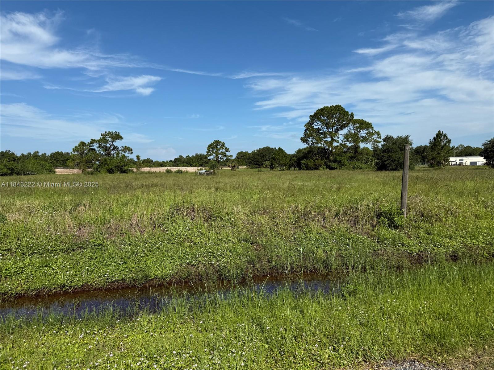 MONTURA RANCH ESTATES - Land