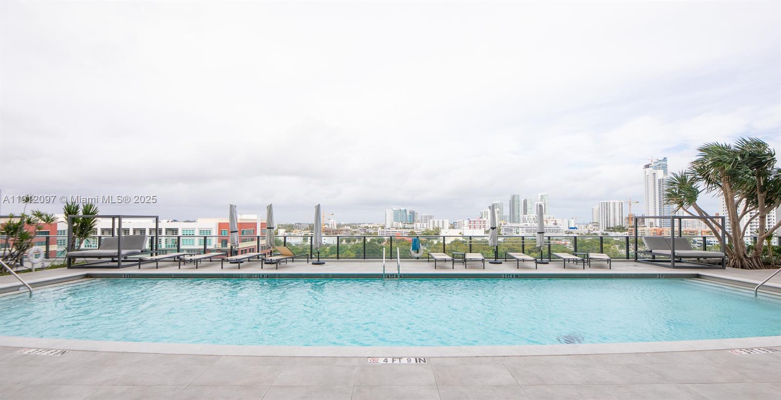 CANVAS CONDO - Residential Lease