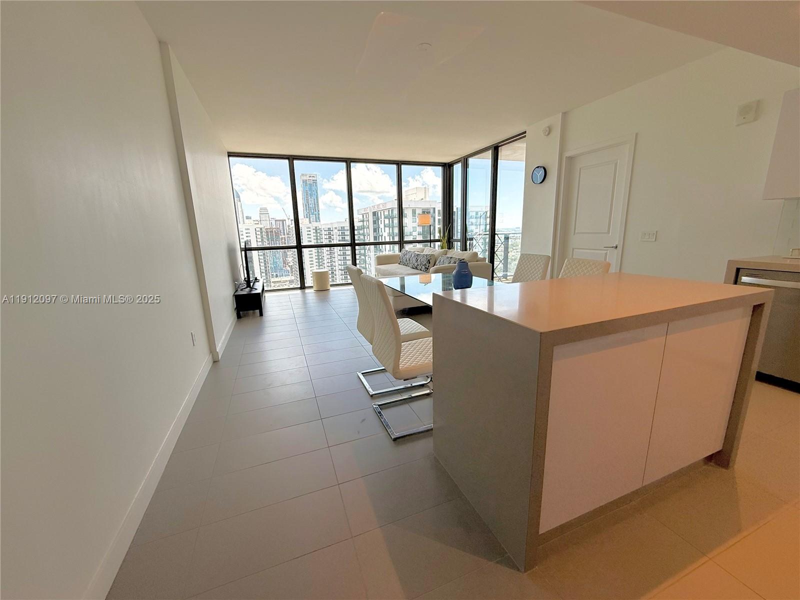 CANVAS CONDO - Residential Lease