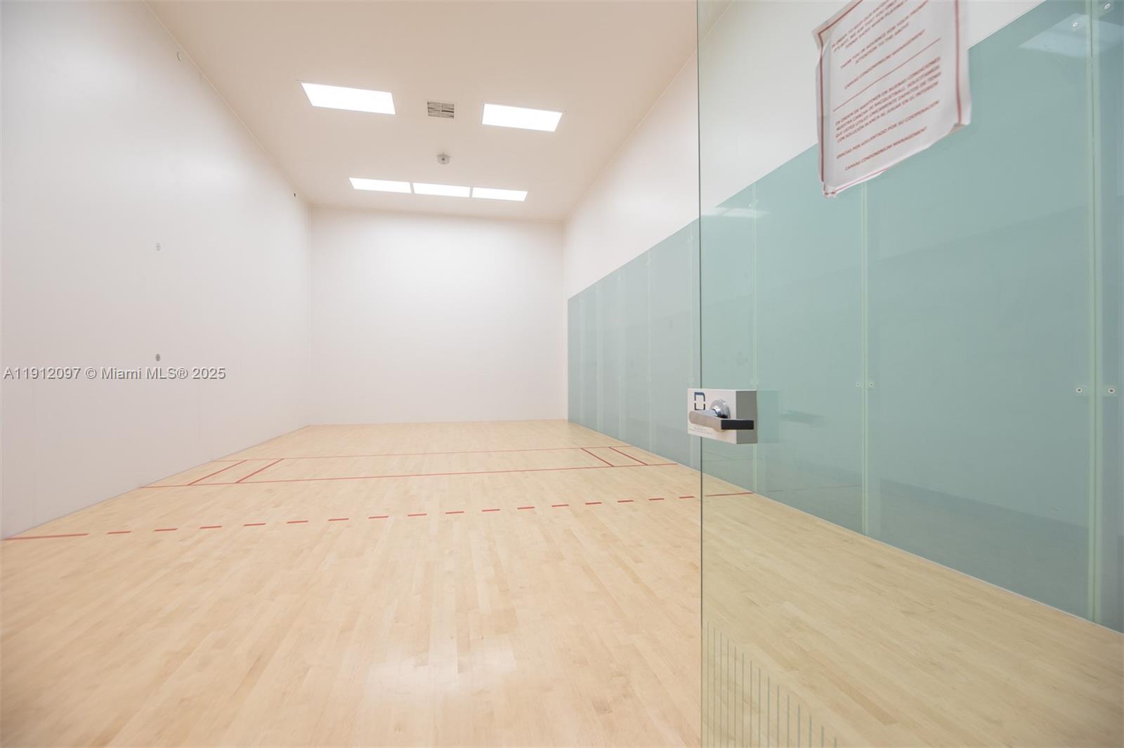 CANVAS CONDO - Residential Lease