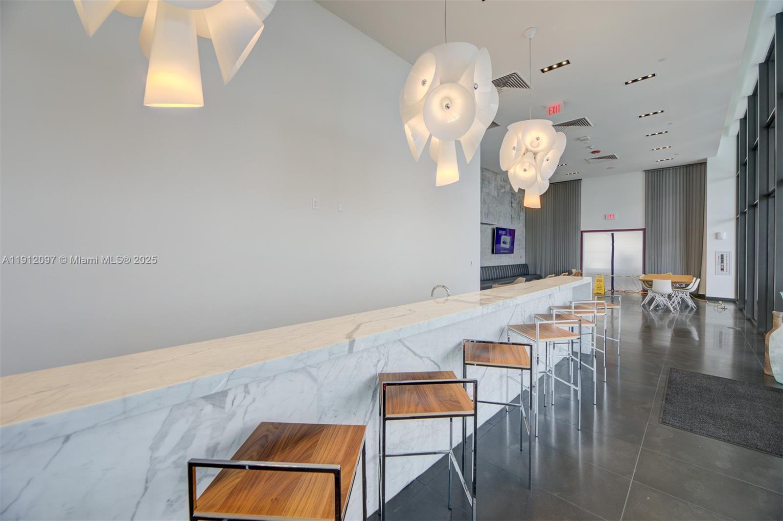 CANVAS CONDO - Residential Lease