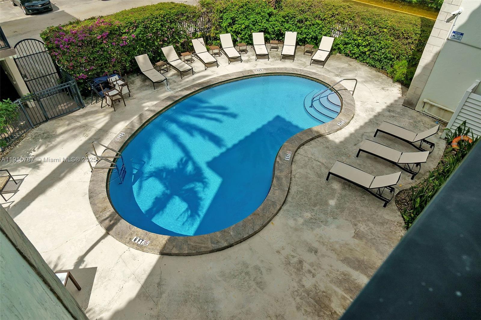 GULFSTREAM CONDO OF LAS O - Residential Lease