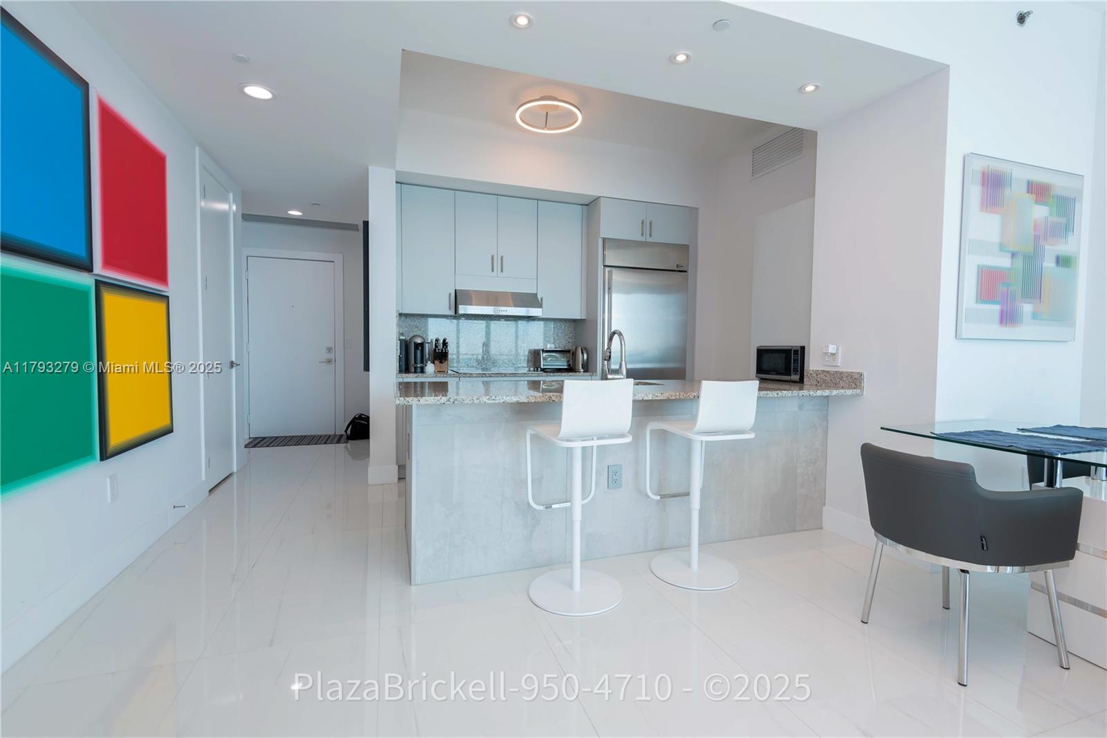 THE PLAZA 851 BRICKELL CO - Residential