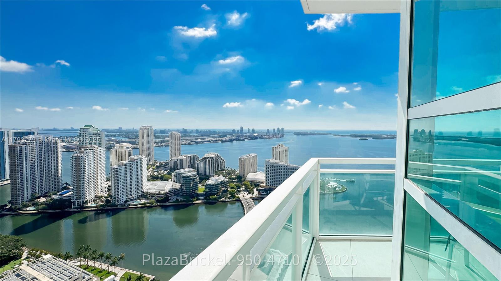 THE PLAZA 851 BRICKELL CO - Residential