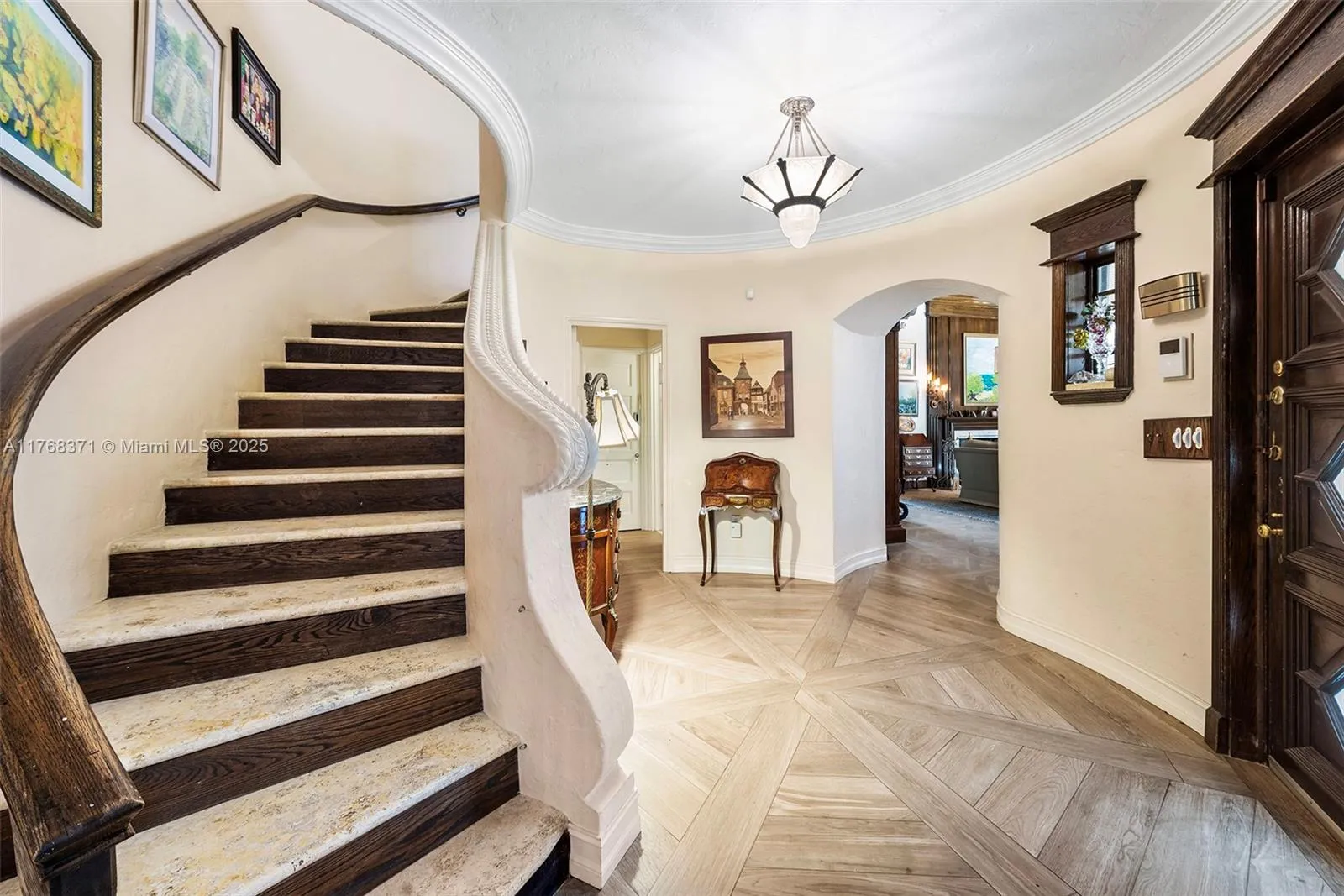 Miami Beach, Florida 33140, United States, 6 Bedrooms Bedrooms, ,7 BathroomsBathrooms,Residential,Active,92707