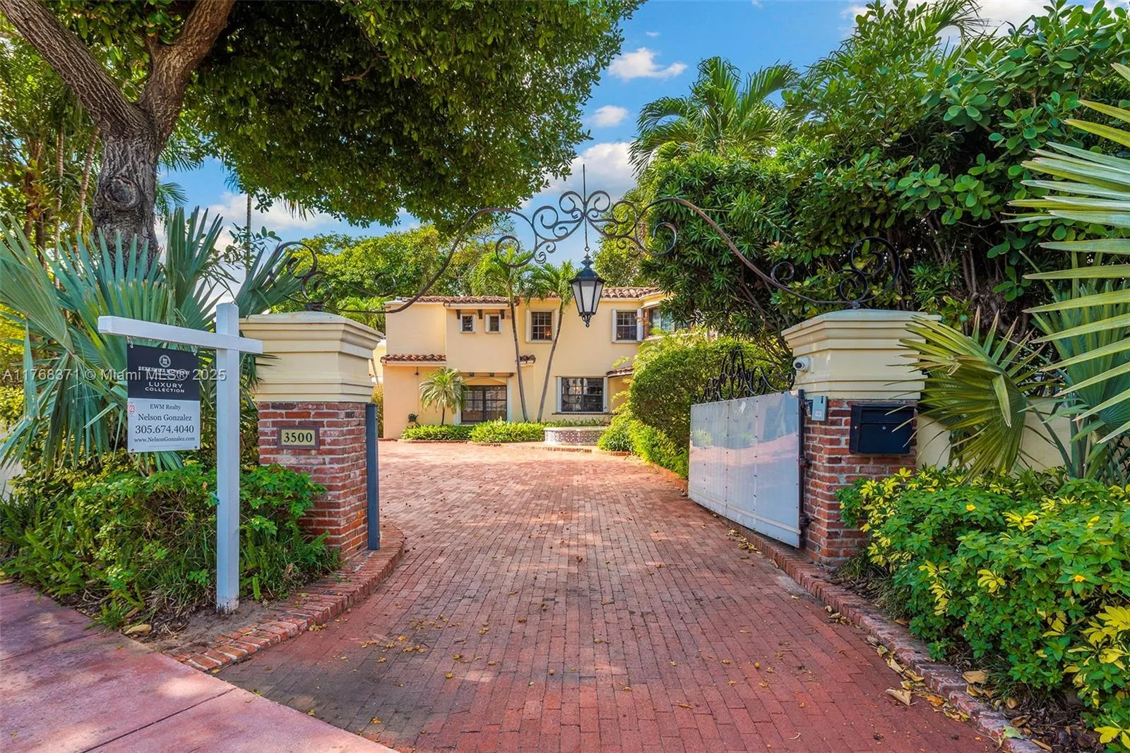 Miami Beach, Florida 33140, United States, 6 Bedrooms Bedrooms, ,7 BathroomsBathrooms,Residential,Active,92707