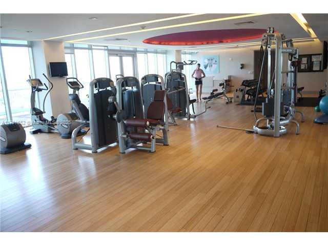 500 BRICKELL AV 2307