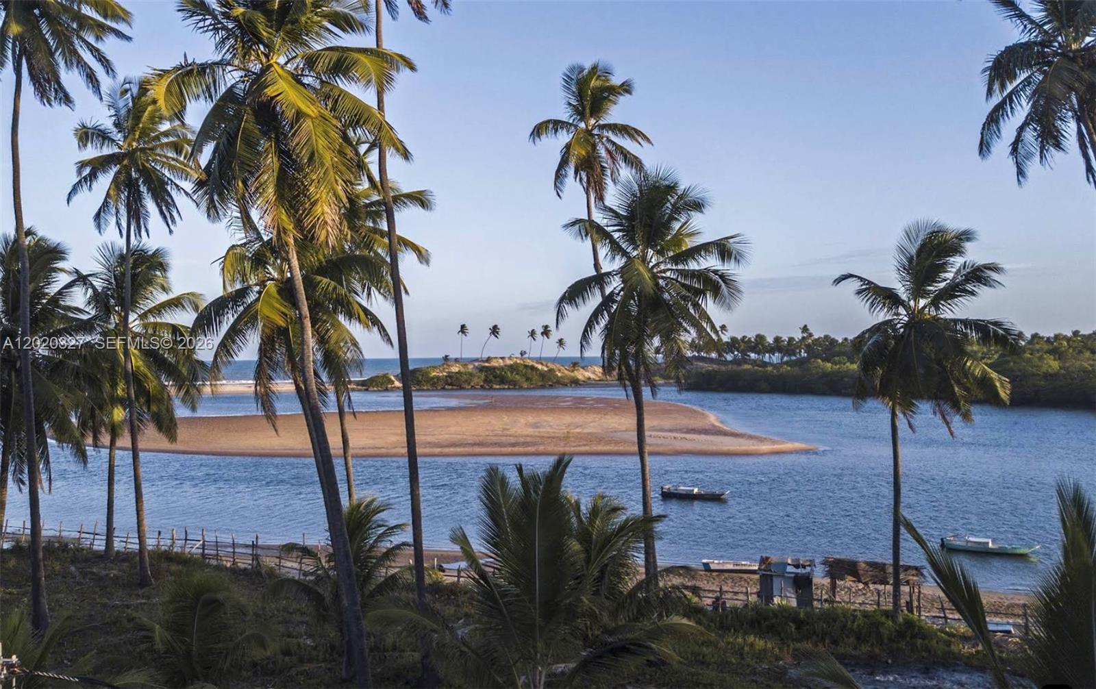 117 Praia Barra do Itariri Peninsula